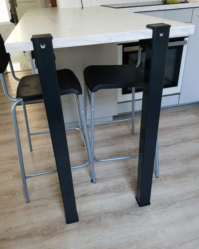 PLAN DE TRAVAIL SEMI-MURALNOIR2